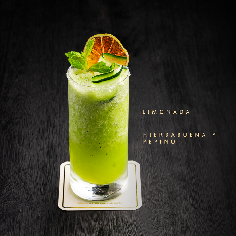 Limonada de hierbabuena y pepino